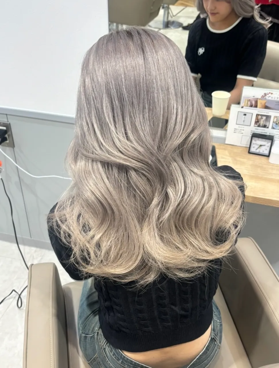 担当stylist/ 田中